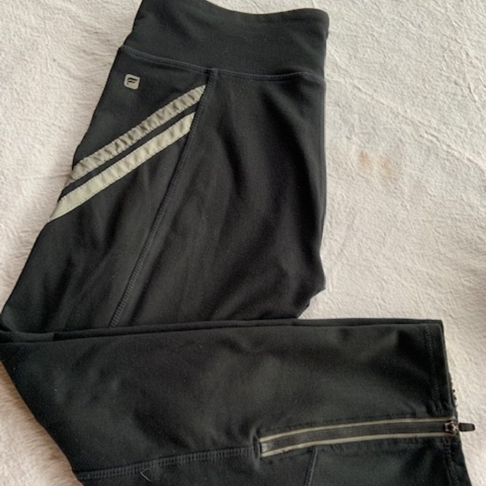 FILA BLACK CROP LEGGINGS WITH ZIPPER